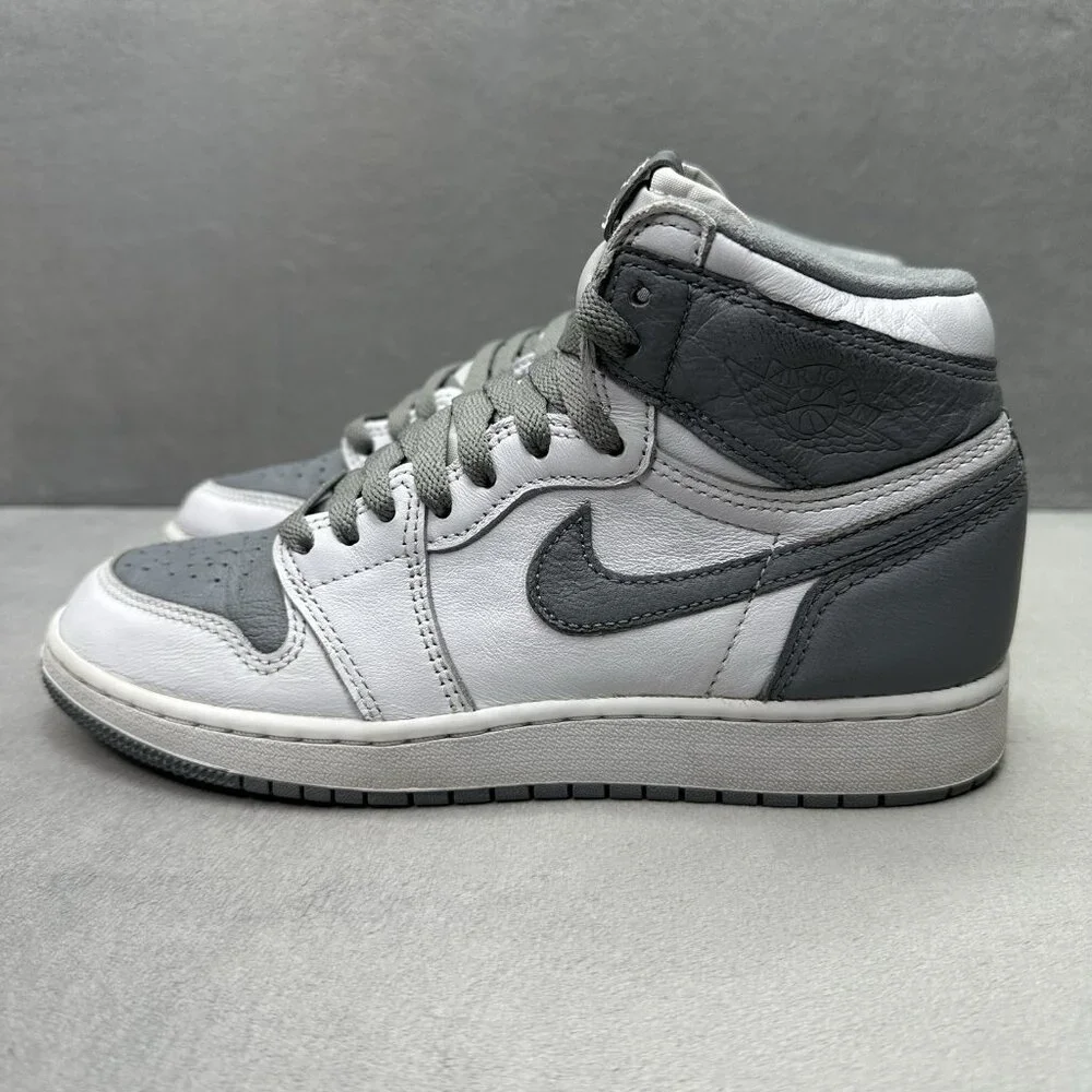Womens 6.5 / 5Y‎ Nike Air Jordan 1 Retro High OG Stealth White 575441-180